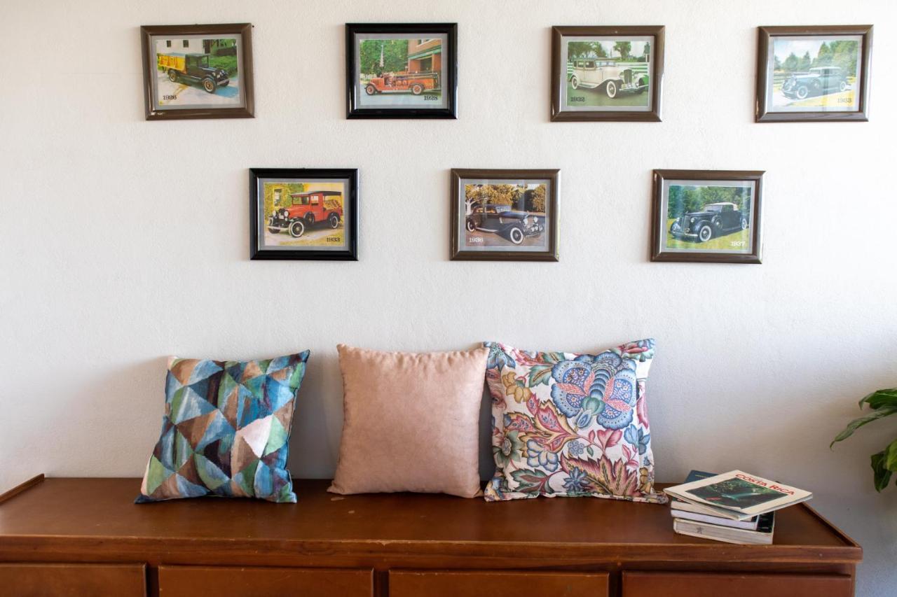 Hostel Bouganvilia Bed And Breakfast San Ramón 外观 照片