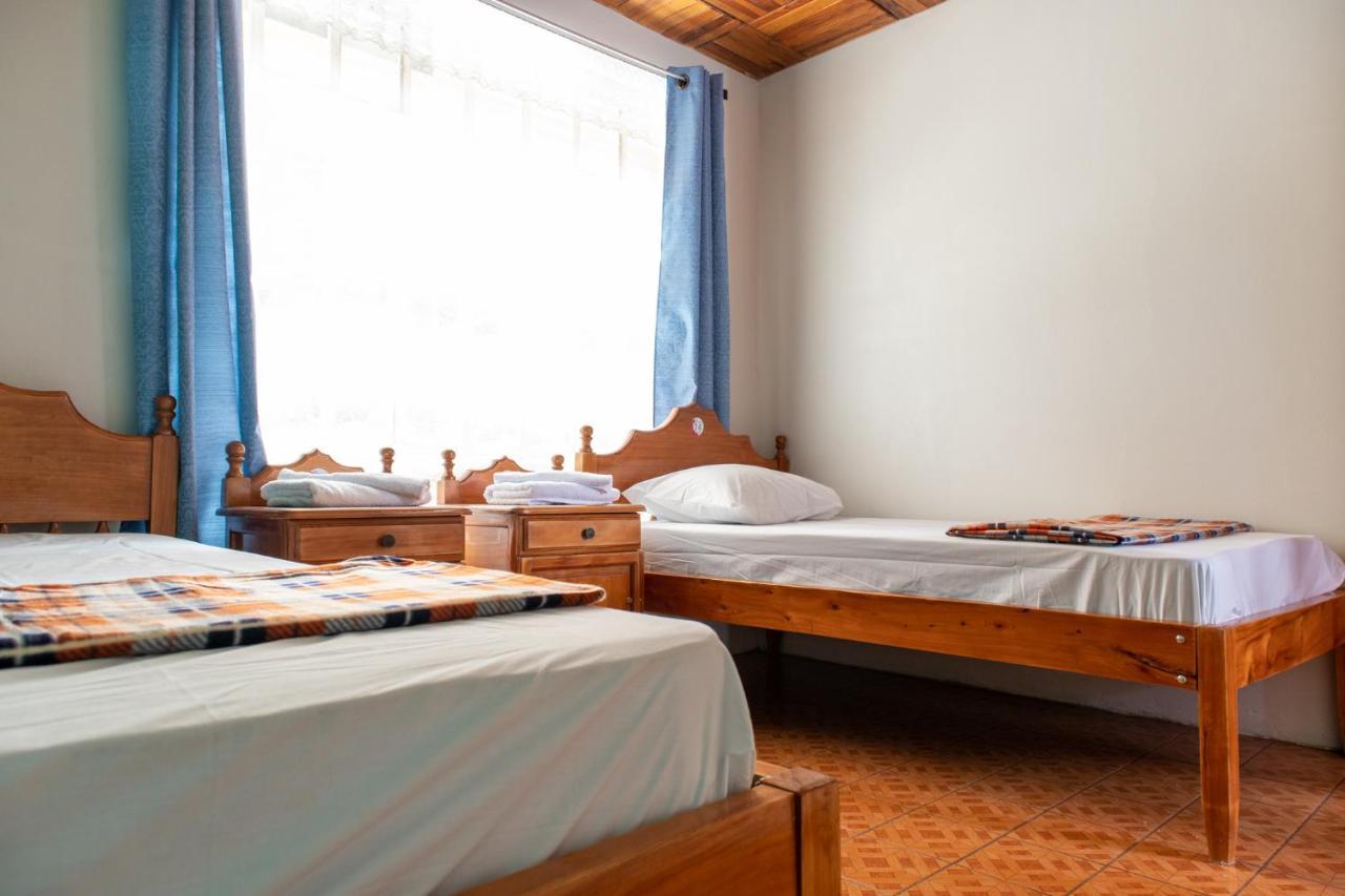 Hostel Bouganvilia Bed And Breakfast San Ramón 外观 照片